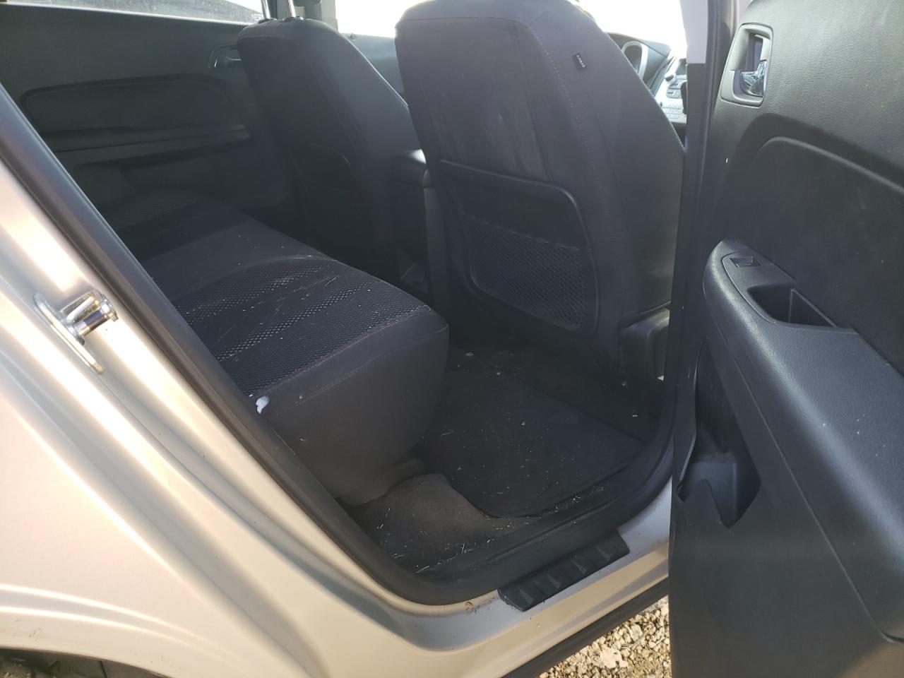 Photo 6 from auction – 2011 CHEVROLET EQUINOX LT with VIN 2CNALDEC0B6230925