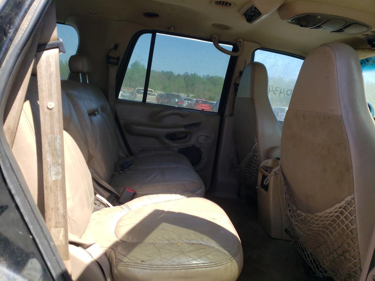 Photo 6 from auction – 1998 FORD EXPEDITION with VIN 1FMPU18L5WLB98973