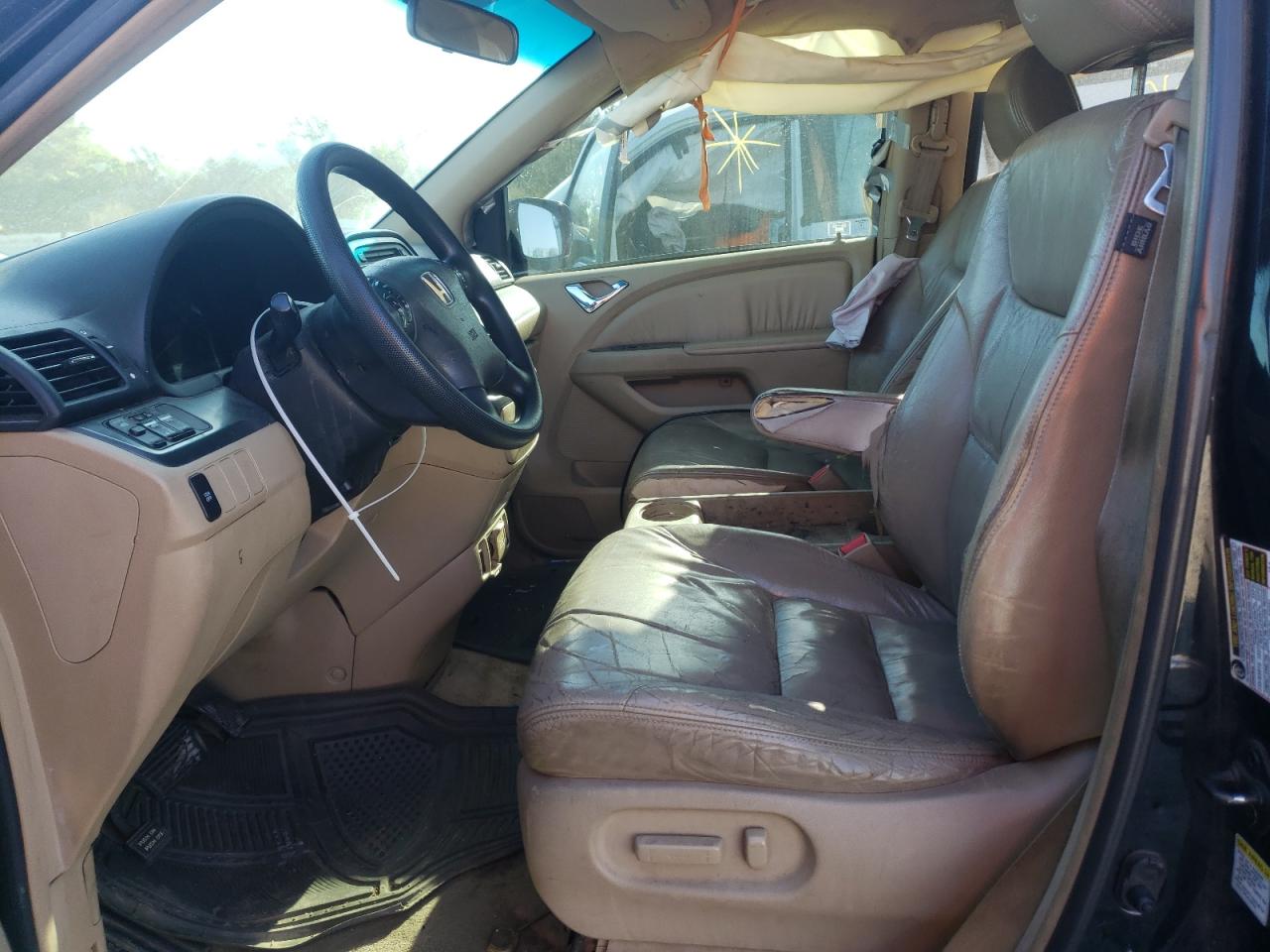Photo 5 from auction – 2005 HONDA ODYSSEY EX with VIN 5FNRL386X5B038255