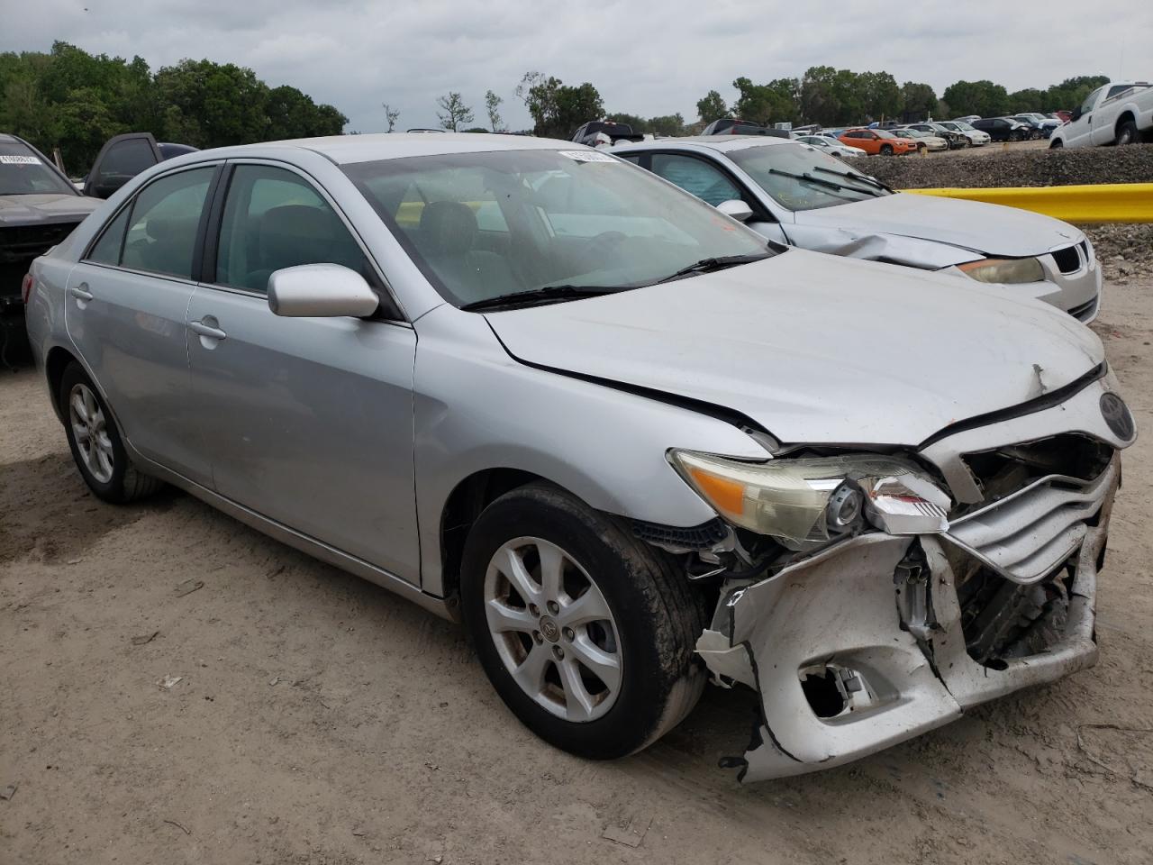 TOYOTA CAMRY BASE 2010 with VIN 4T1BF3EKXAU016814 - Photo from auction