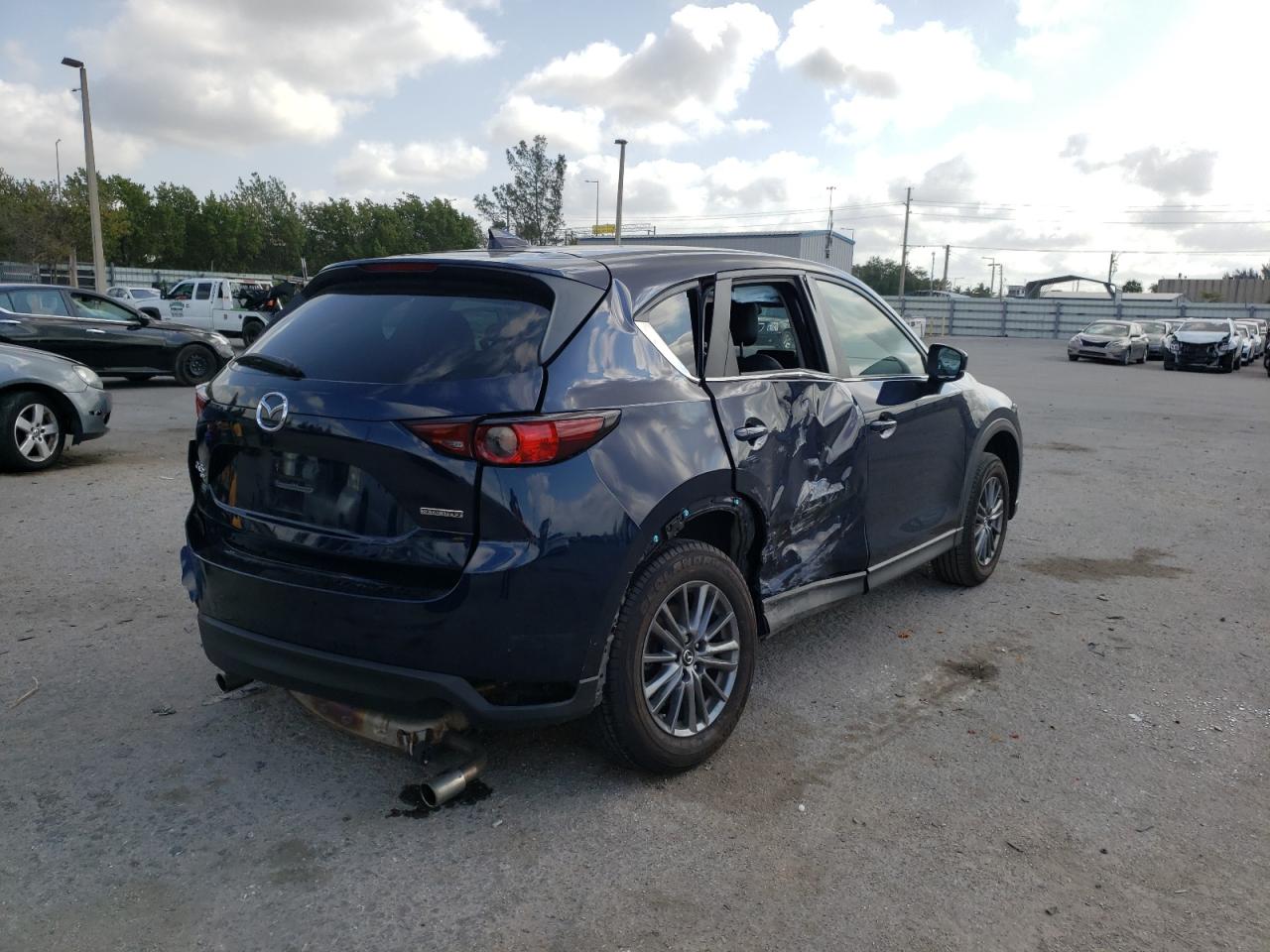 Photo 4 from auction – 2020 MAZDA CX-5 TOURI with VIN JM3KFBCM3L0786552