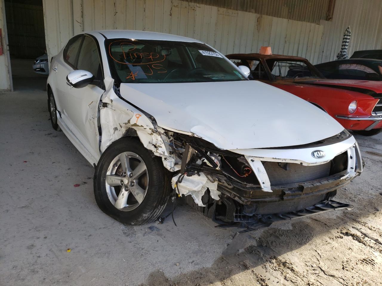 KIA OPTIMA LX 2015 with VIN 5XXGM4A75FG354836 - Photo from auction