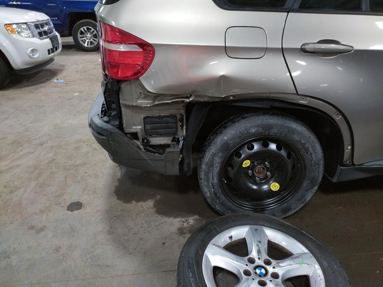 Photo 9 from auction – 2008 BMW X5 3.0I with VIN 5UXFE43568L022314