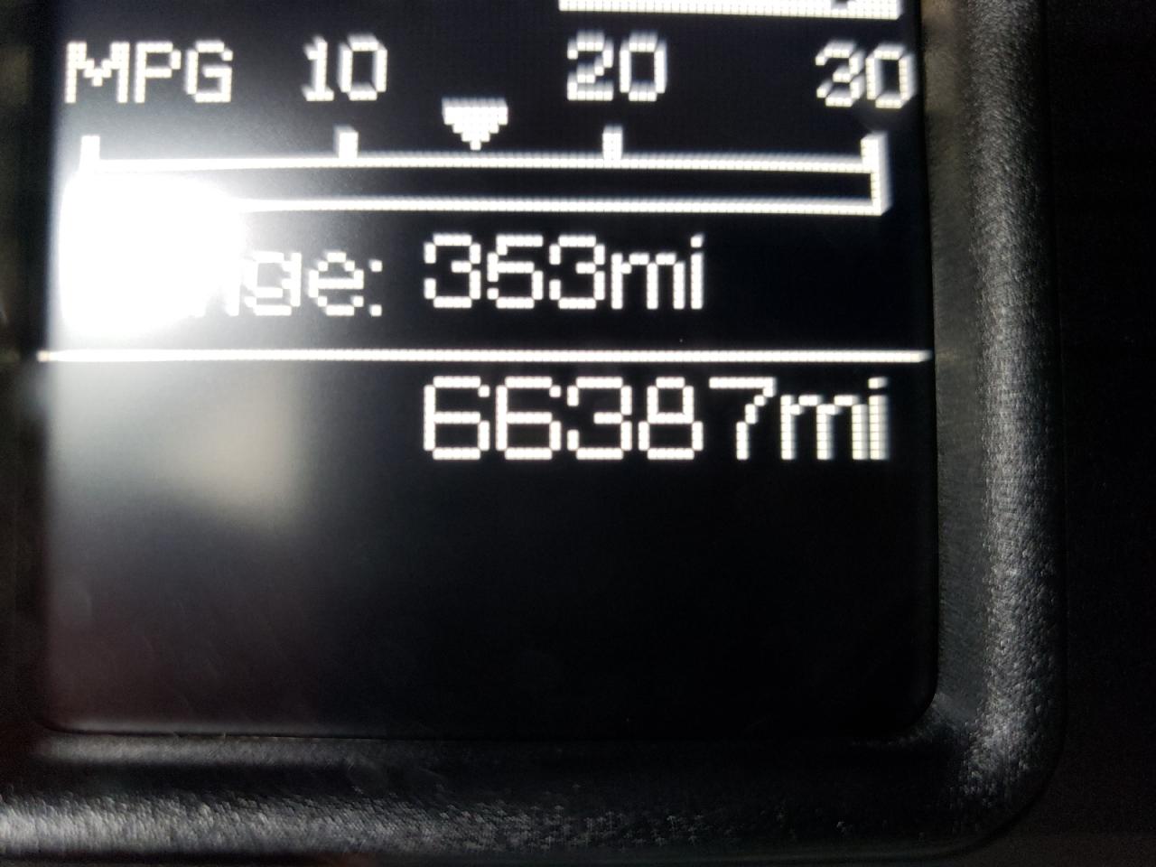 Photo 8 from auction – 2019 RAM 1500 CLASS with VIN 1C6RR7FG5KS542283