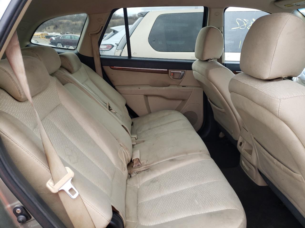 Photo 6 from auction – 2008 HYUNDAI SANTA FE G with VIN 5NMSG13D28H174995