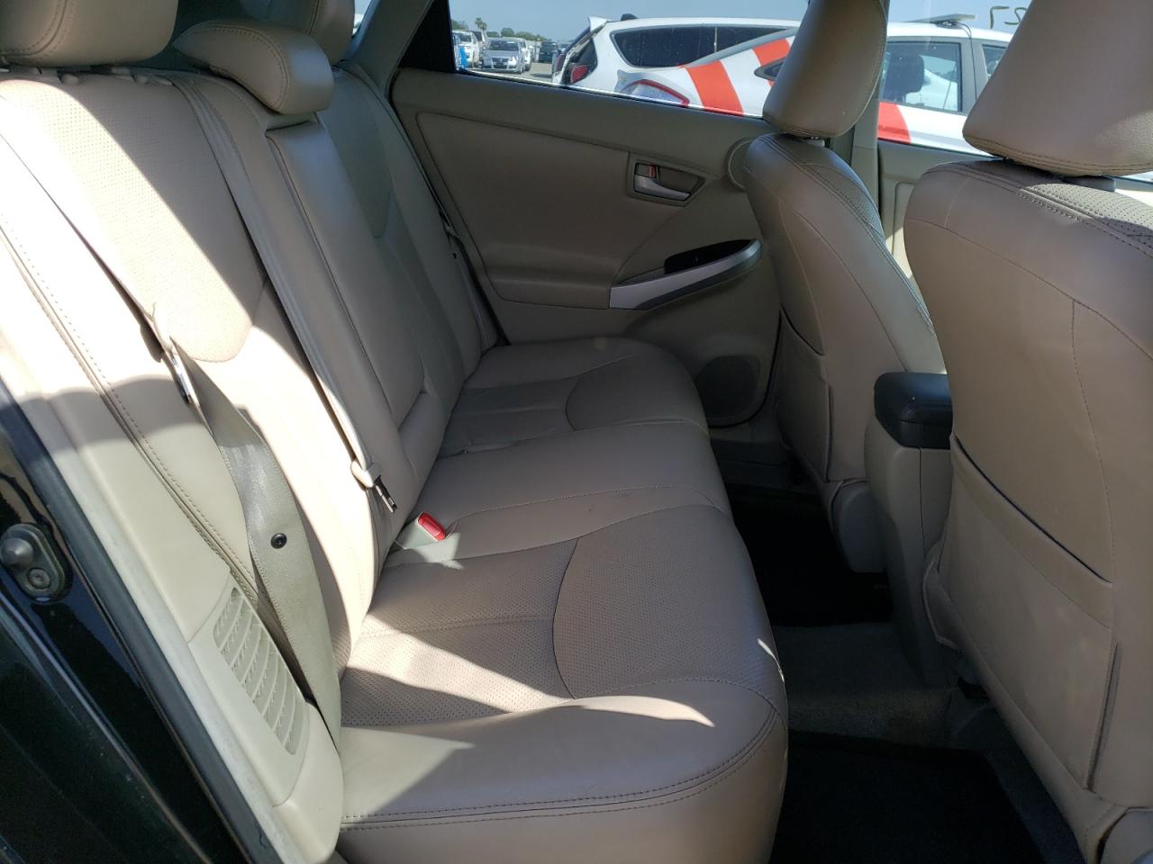 Photo 6 from auction – 2011 TOYOTA PRIUS with VIN JTDKN3DU6B0291678