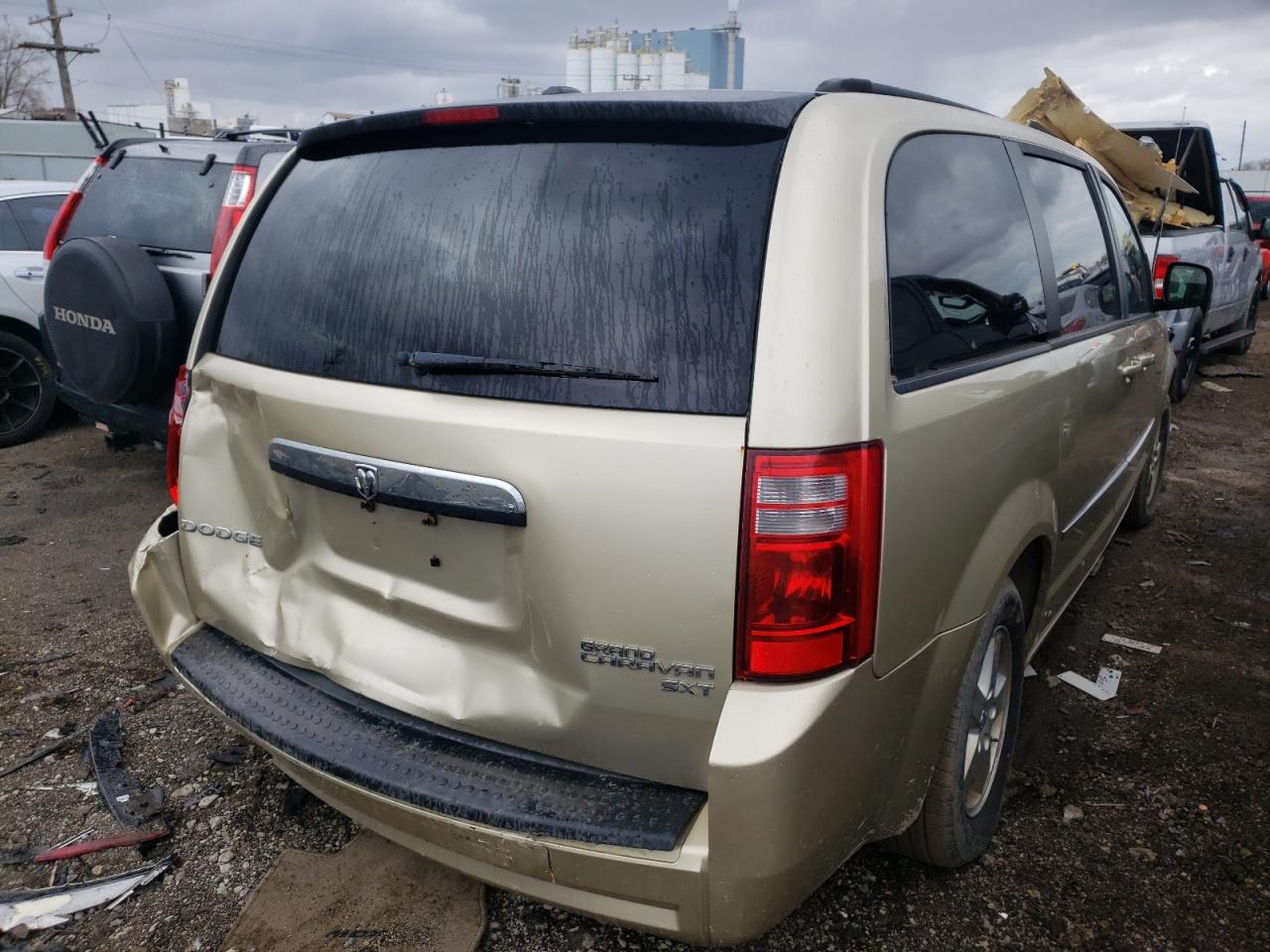 Photo 4 from auction – 2010 DODGE GRAND CARA with VIN 2D4RN5D17AR483585