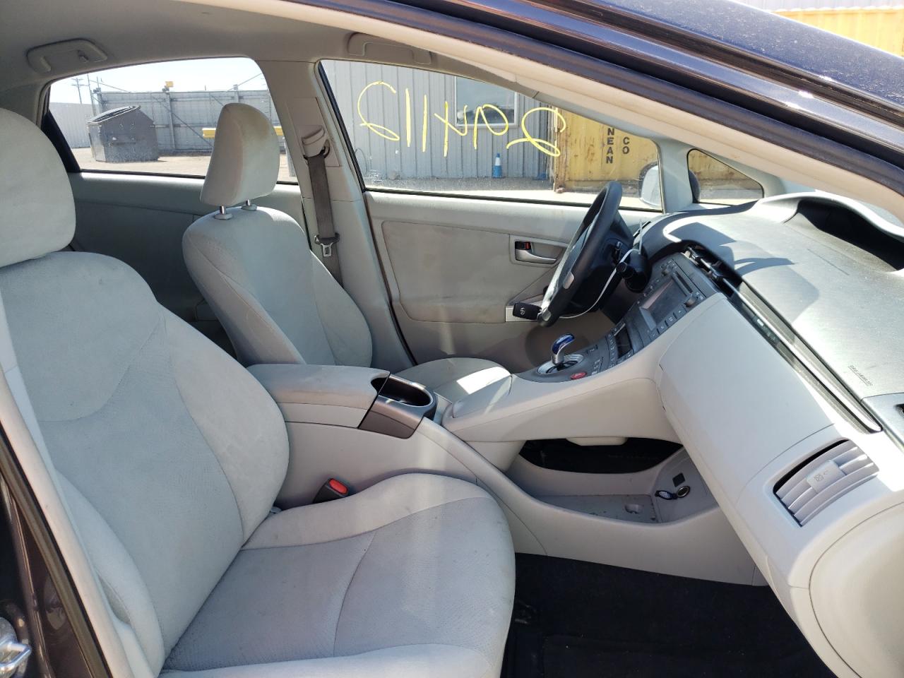Фото 5 с аукциона – 2014 TOYOTA PRIUS с VIN JTDKN3DU4E0374322