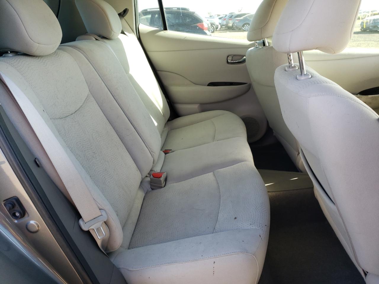 Photo 6 from auction – 2015 NISSAN LEAF S with VIN 1N4AZ0CP0FC317518