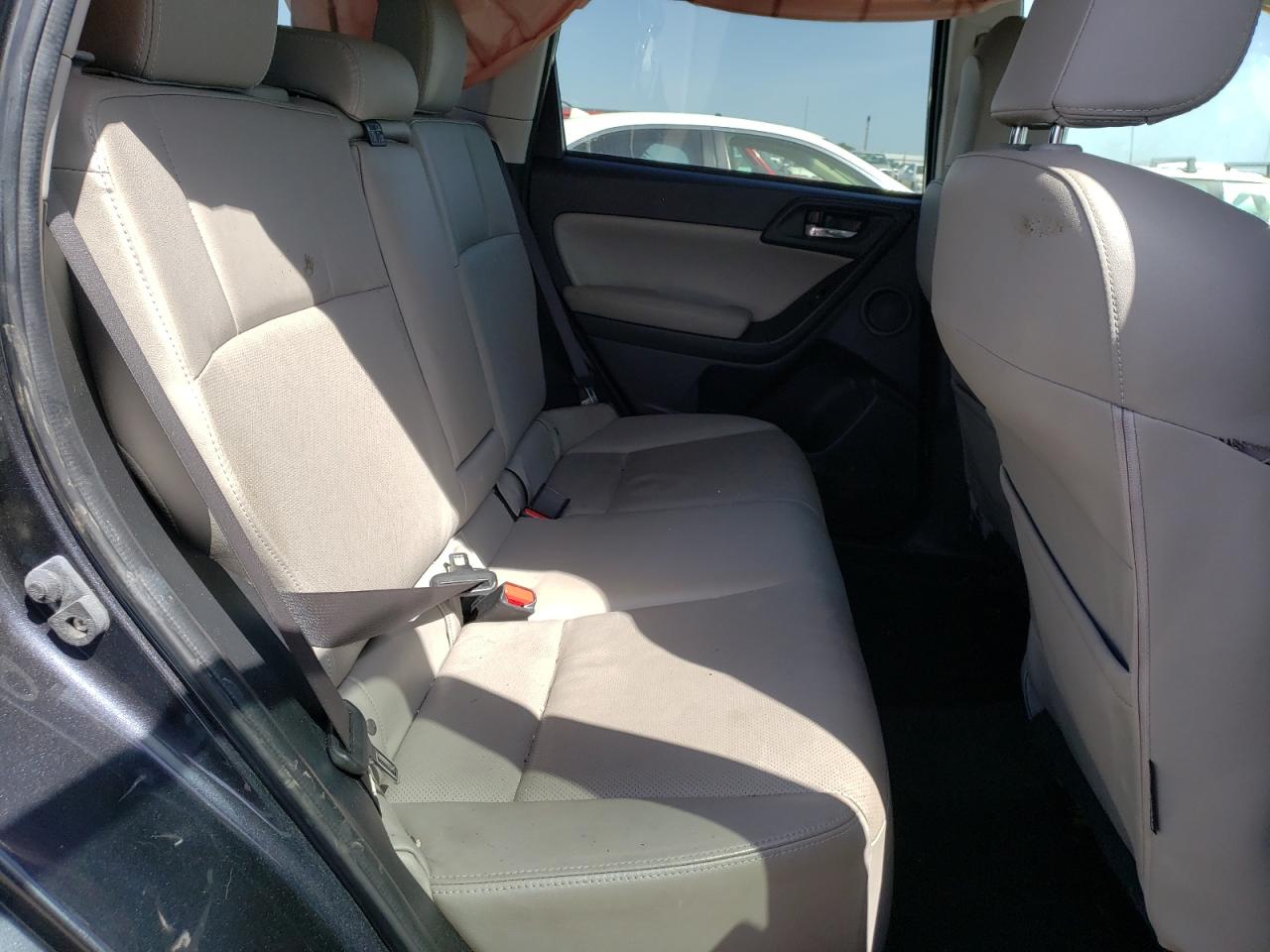 Photo 6 from auction – 2016 SUBARU FORESTER 2 with VIN JF2SJARC1GH414264