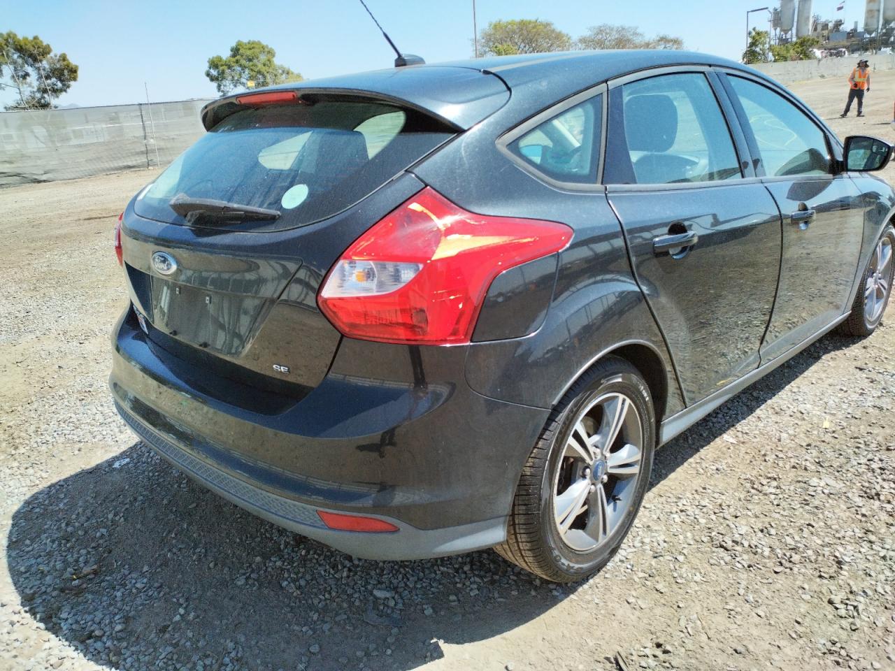 Фото 4 с аукциона – 2014 FORD FOCUS SE с VIN 1FADP3K29EL446446