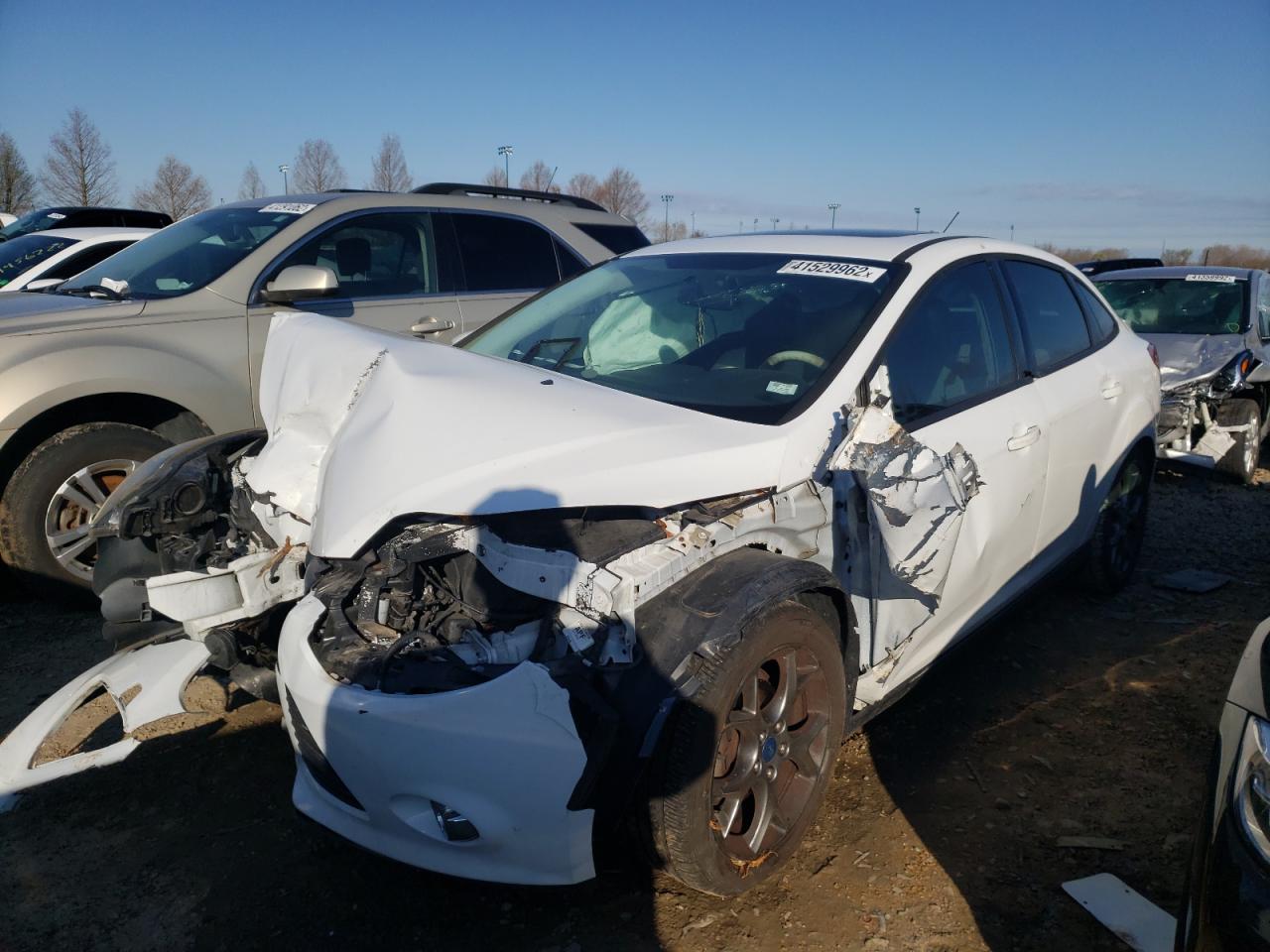 Photo 2 from auction – 2013 FORD FOCUS SE with VIN 1FADP3F20DL177150
