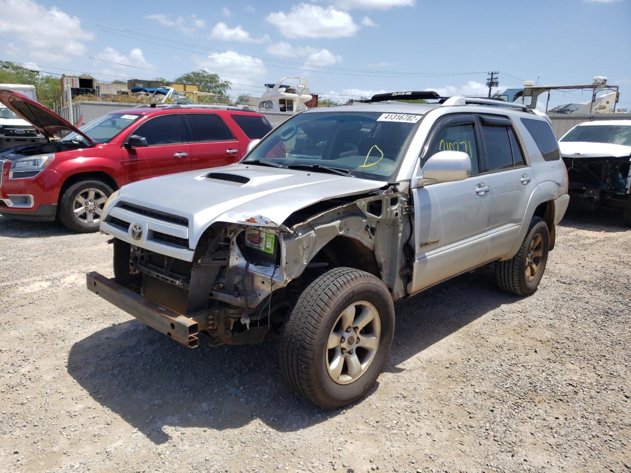 Photo 2 from auction – 2005 TOYOTA 4RUNNER SR with VIN JTEZU14R050044058