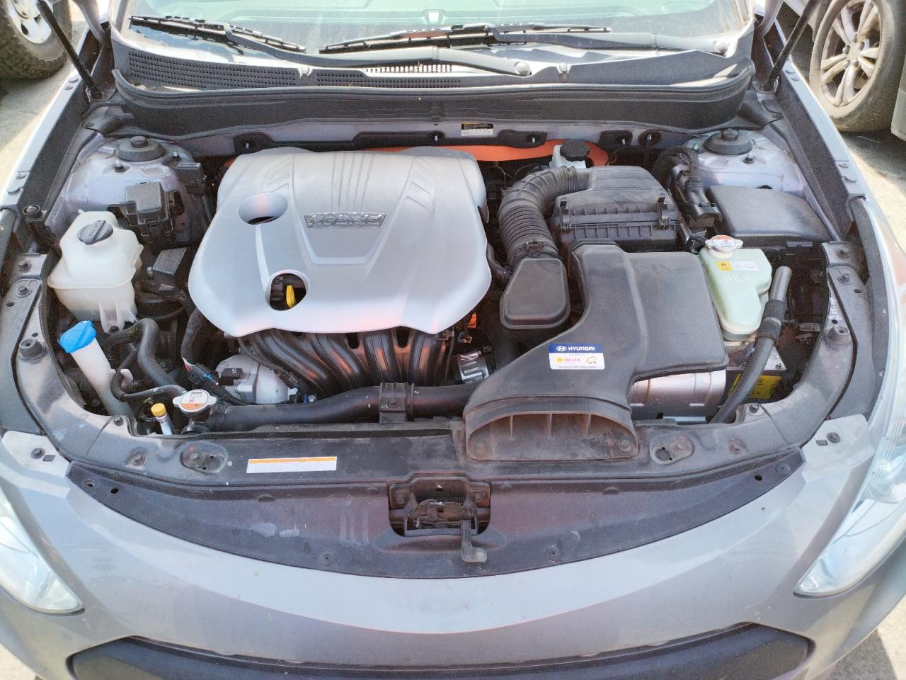 Photo 7 from auction – 2012 HYUNDAI SONATA HYB with VIN KMHEC4A46CA022813