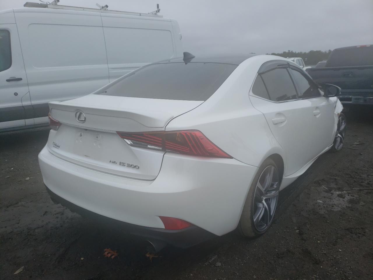 Photo 4 from auction – 2017 LEXUS IS 300 with VIN JTHCM1D27H5021010