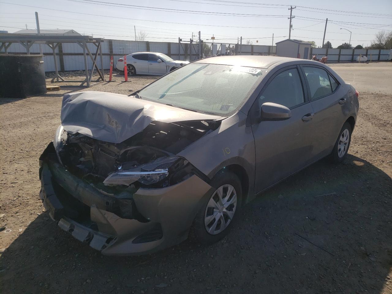 Photo 2 from auction – 2017 TOYOTA COROLLA LE with VIN 2T1BPRHE2HC815259