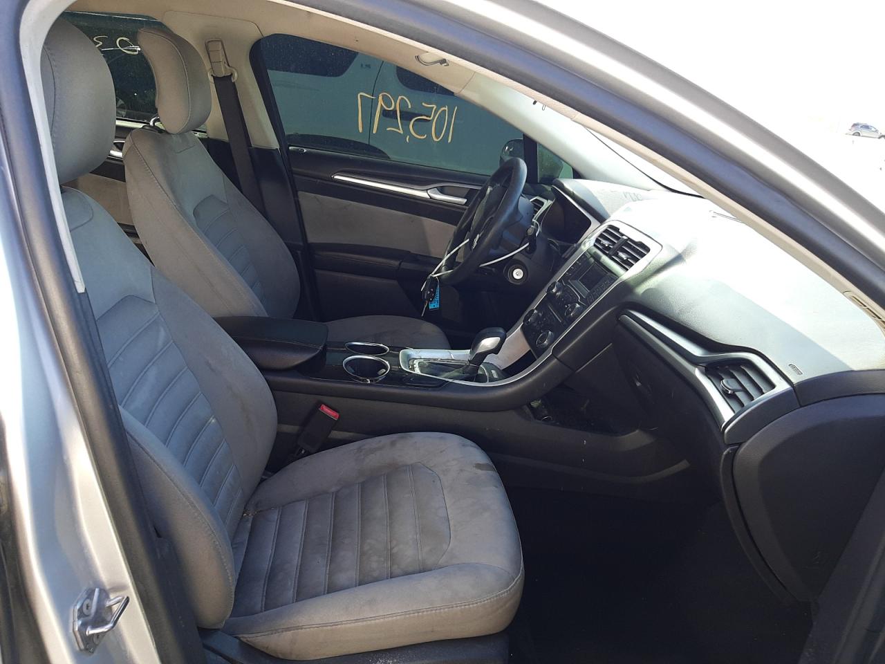 Photo 5 from auction – 2013 FORD FUSION S with VIN 3FA6P0G74DR378701