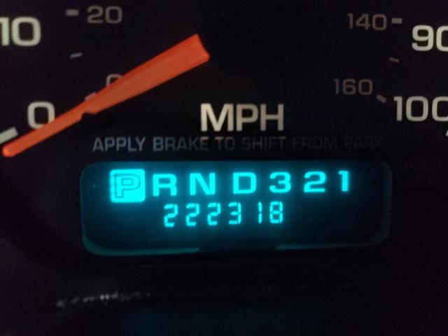 Photo 8 from auction – 2002 CHEVROLET SILVERADO with VIN 1GCHK29142E280709