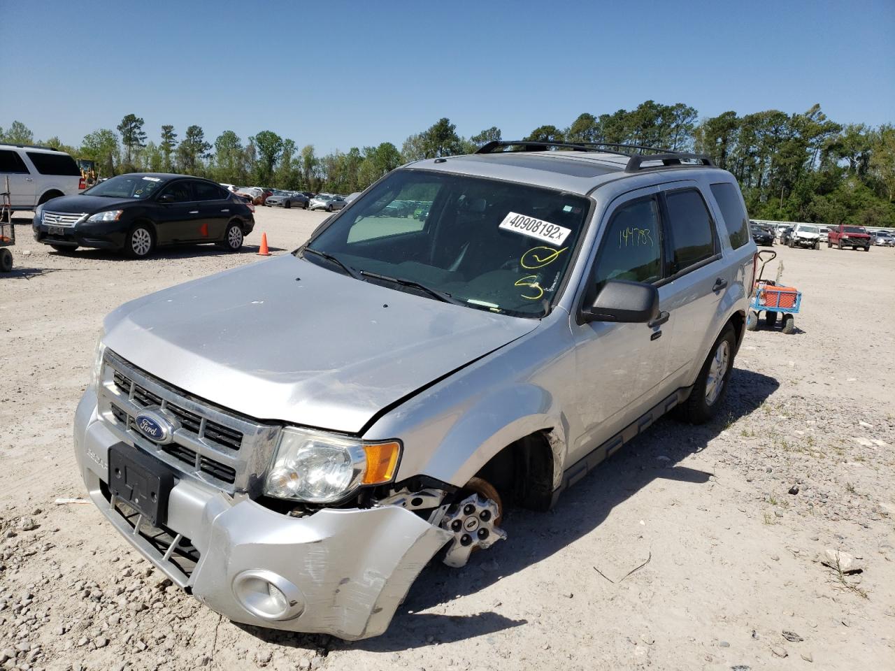 Фото 2 с аукциона – 2011 FORD ESCAPE XLT с VIN 1FMCU0D75BKA44829