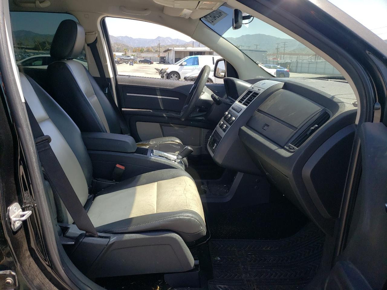 Photo 5 from auction – 2009 DODGE JOURNEY SX with VIN 3D4GG57V49T526692