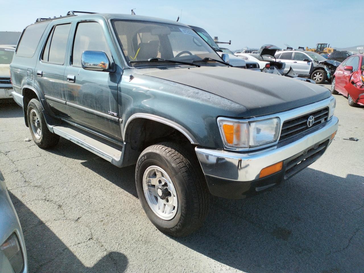 TOYOTA 4RUNNER 1995 with VIN JT3VN39W0S0210511 - Photo from auction