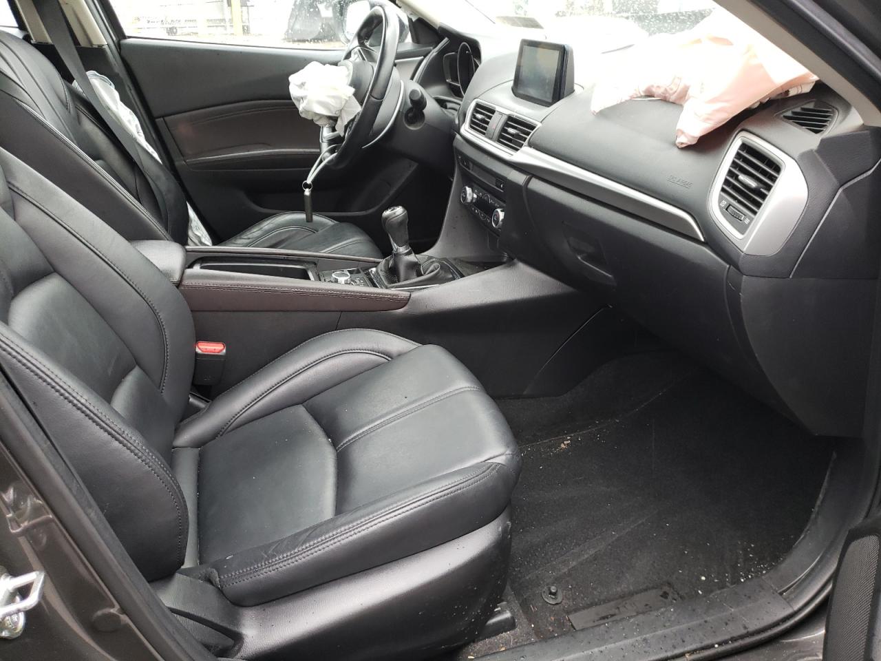 Photo 5 from auction – 2017 MAZDA 3 TOURING with VIN JM1BN1L36H1141957