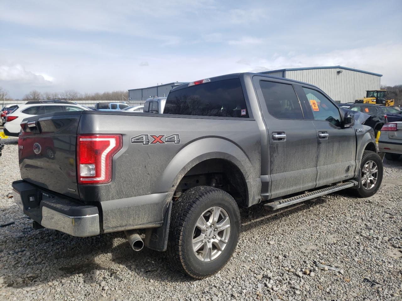 صورة رقم 4 من المزاد - 2016 FORD F150 SUPER مع VIN 1FTEW1EF5GFB74273