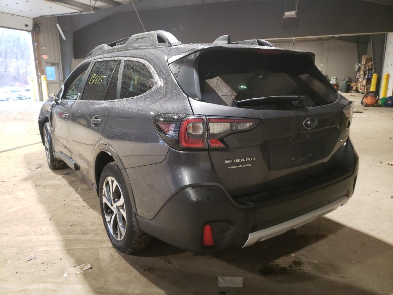 Photo 3 from auction – 2020 SUBARU OUTBACK LI with VIN 4S4BTANC8L3249248