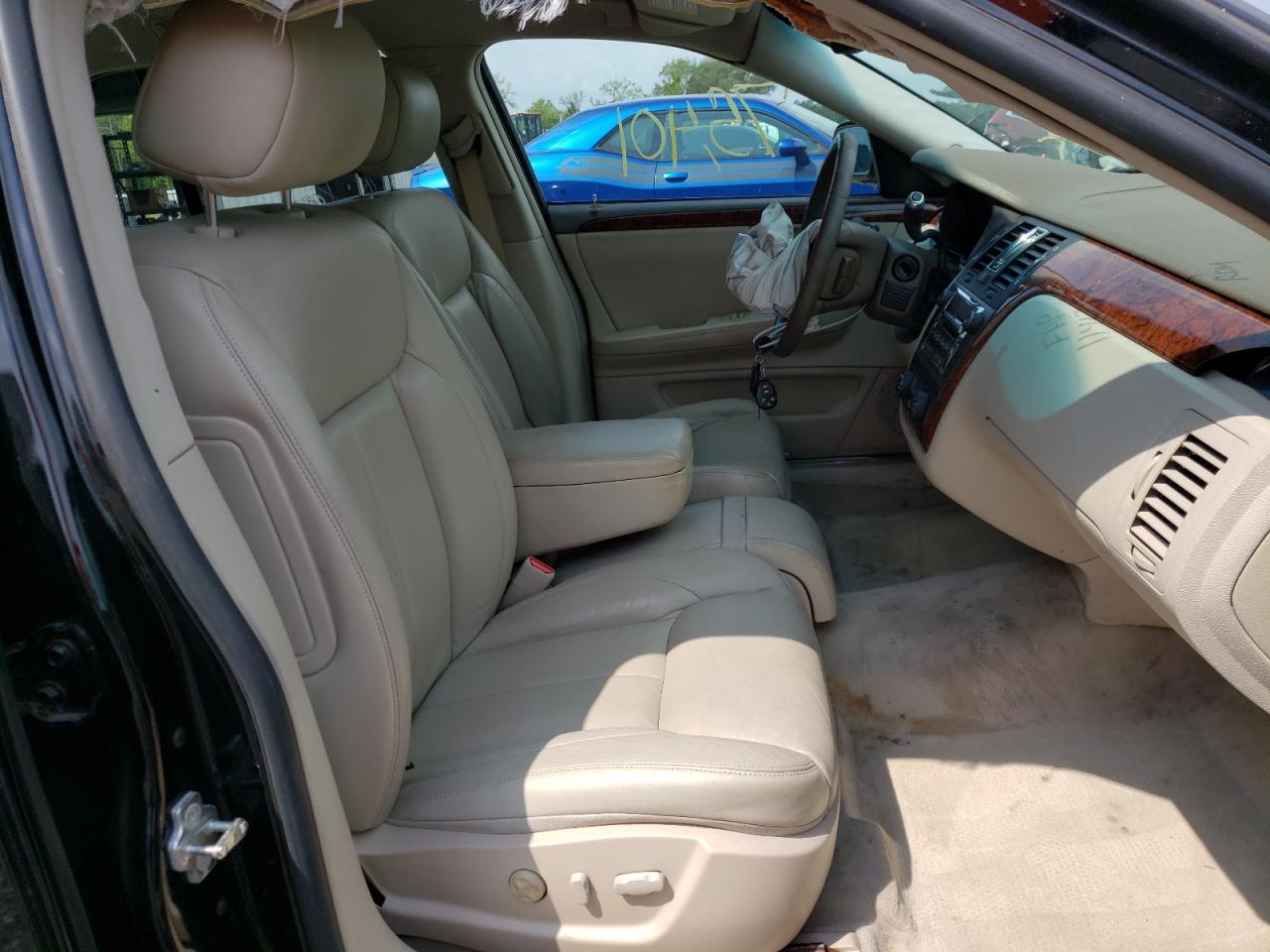 Photo 5 from auction – 2006 CADILLAC DTS with VIN 1G6KD57Y46U232630