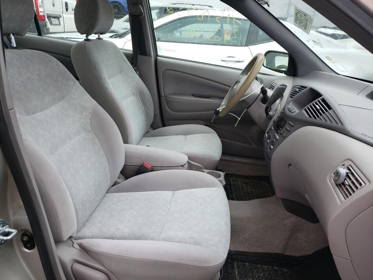 Photo 5 from auction – 2001 TOYOTA PRIUS with VIN JT2BK12U910011386