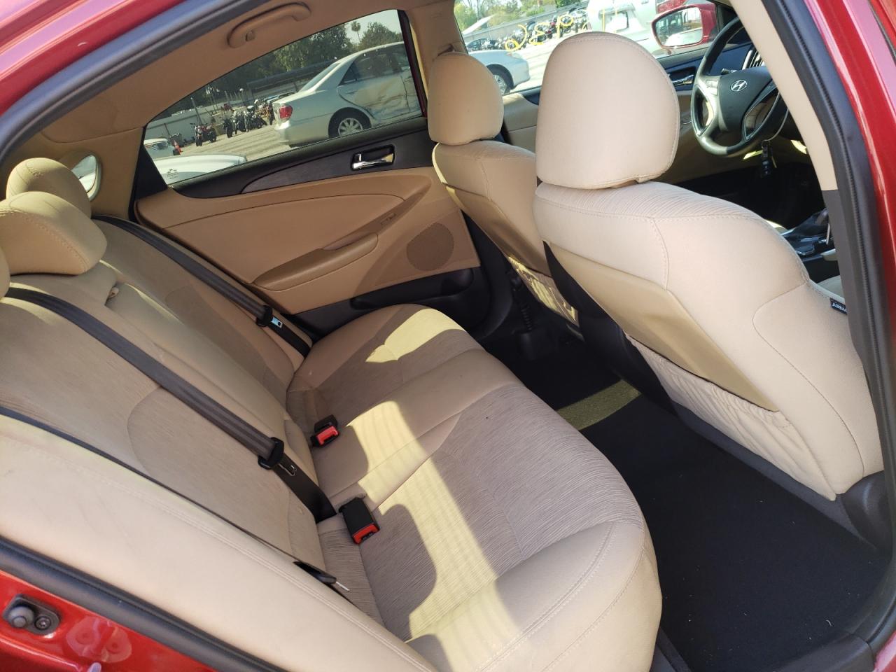 Photo 6 from auction – 2013 HYUNDAI SONATA GLS with VIN 5NPEB4AC8DH732465