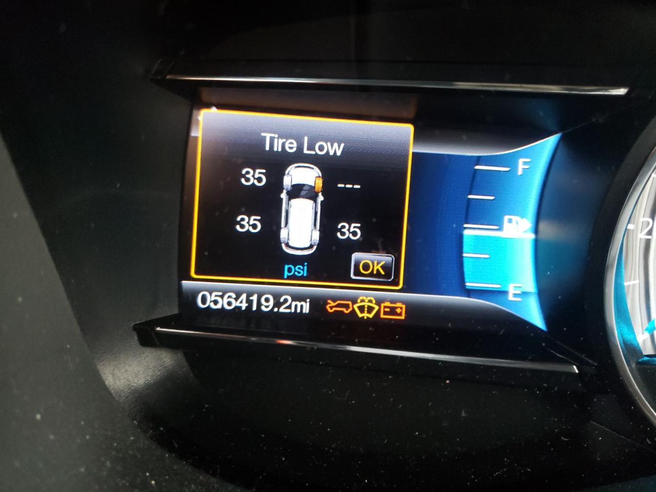 Photo 8 from auction – 2017 FORD EXPLORER L with VIN 1FM5K8F82HGC38071
