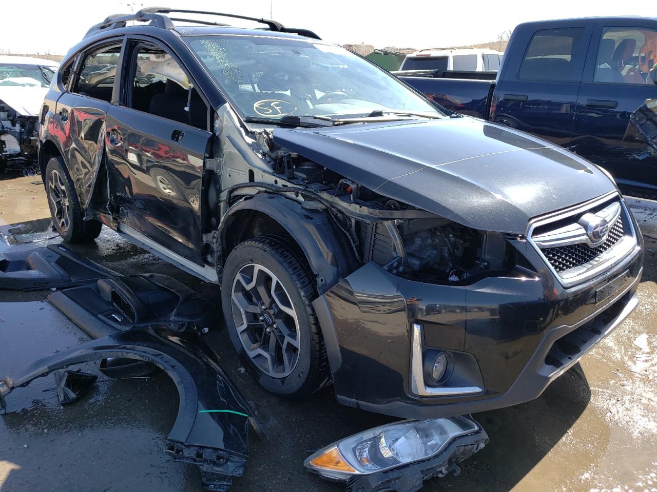 SUBARU CROSSTREK 2016 with VIN JF2GPADCXG8292676 - Photo from auction
