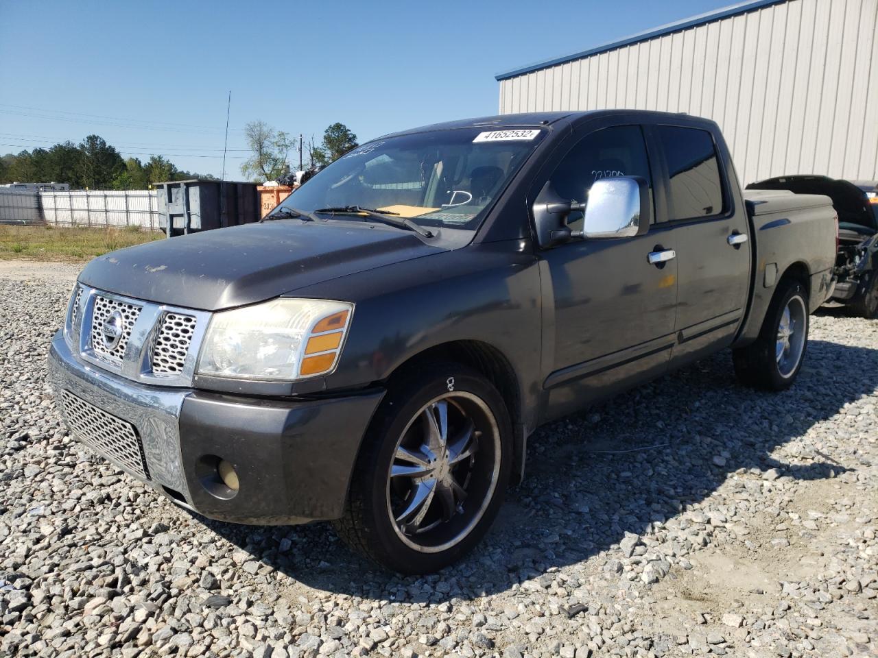 Photo 2 from auction – 2004 NISSAN TITAN XE with VIN 1N6AA07A84N534742