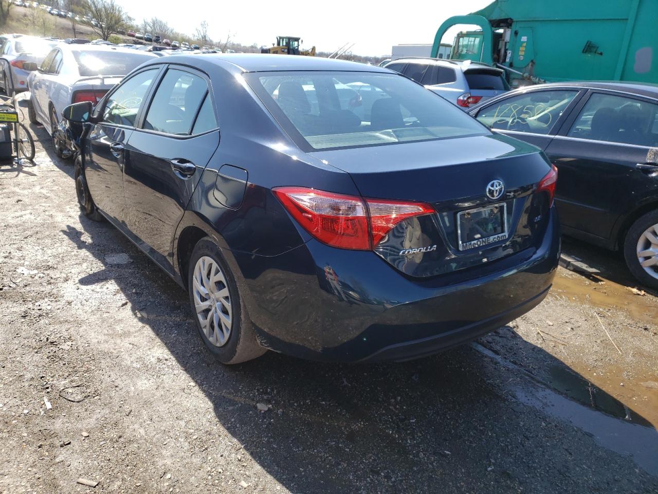 Photo 3 from auction – 2017 TOYOTA COROLLA L with VIN 2T1BURHE6HC946946