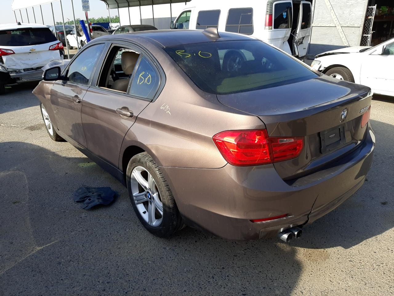 Photo 3 from auction – 2012 BMW 328 I SULE with VIN WBA3C1C57CF433198