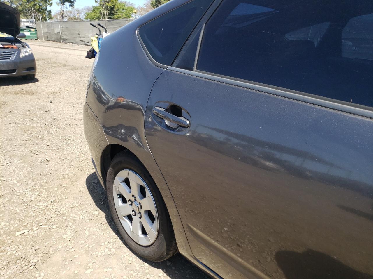 Photo 9 from auction – 2007 TOYOTA PRIUS with VIN JTDKB20UX73222507