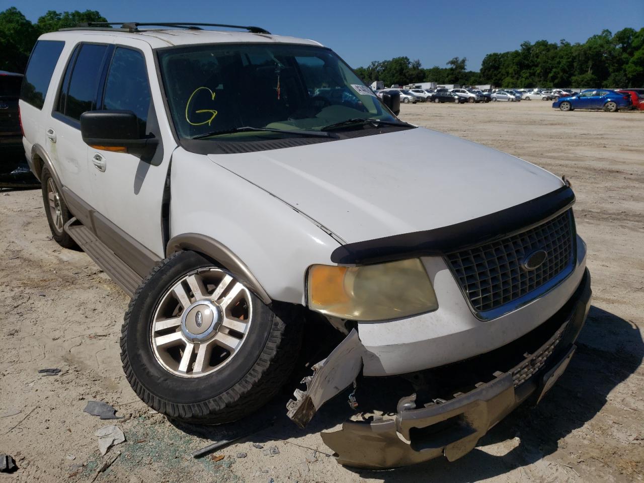 FORD EXPEDITION 2004 with VIN 1FMFU18L74LA52633 - Photo from auction
