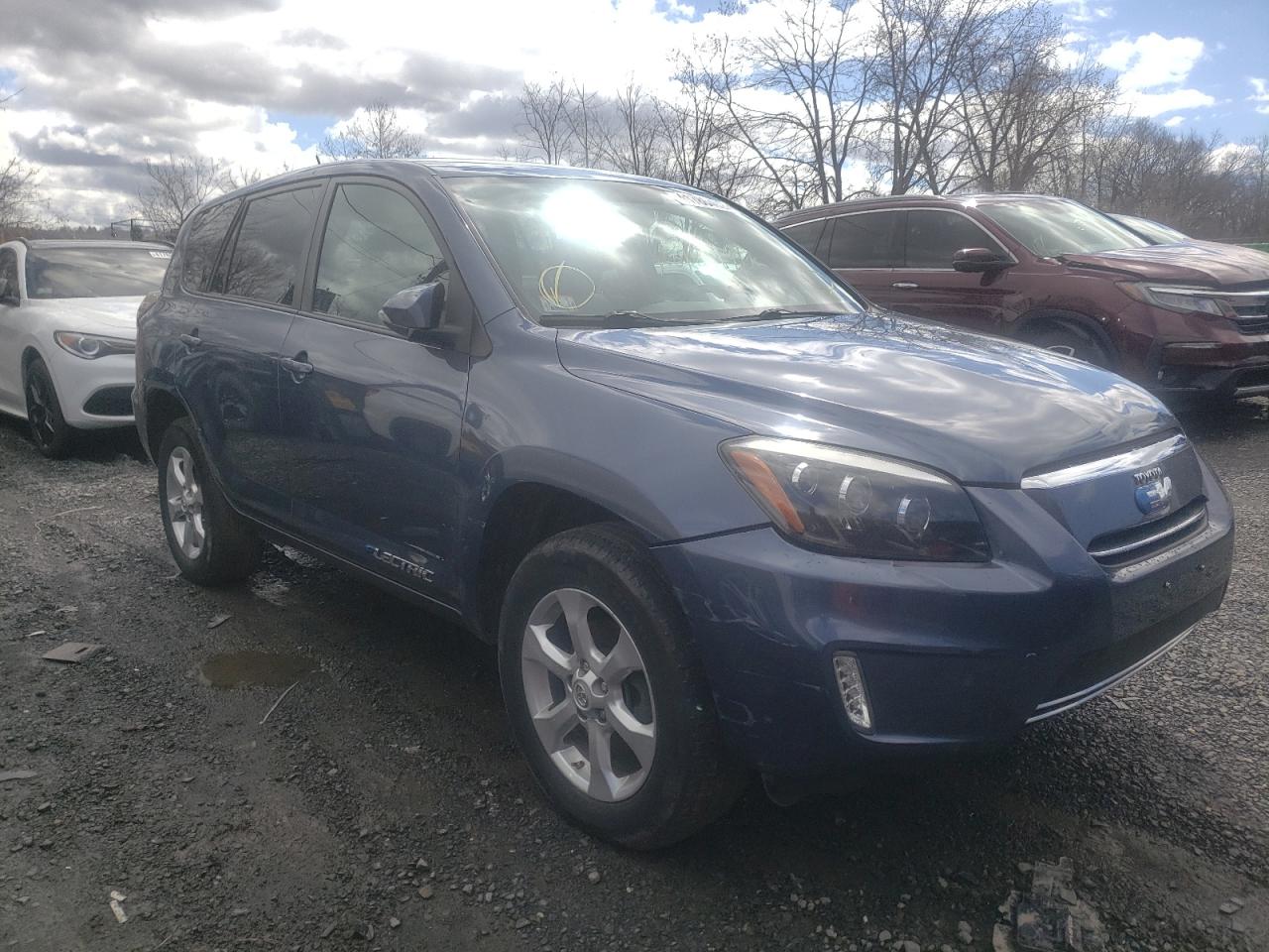 صورة رقم 1 من المزاد - 2014 TOYOTA RAV4 EV مع VIN 2T3YL4DV3EW002805