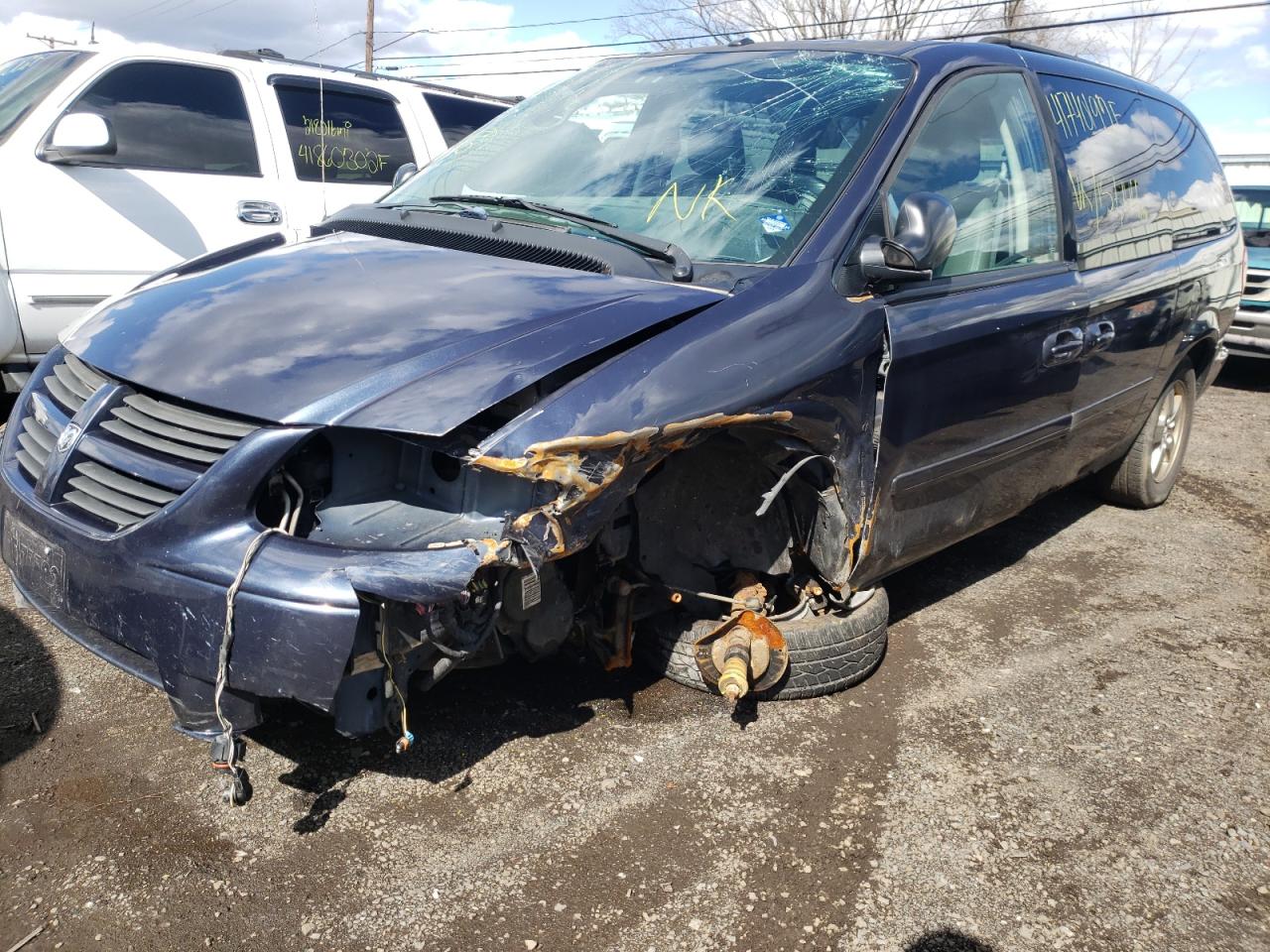 Photo 9 from auction – 2007 DODGE GRAND CARA with VIN 2D4GP44L27R241244