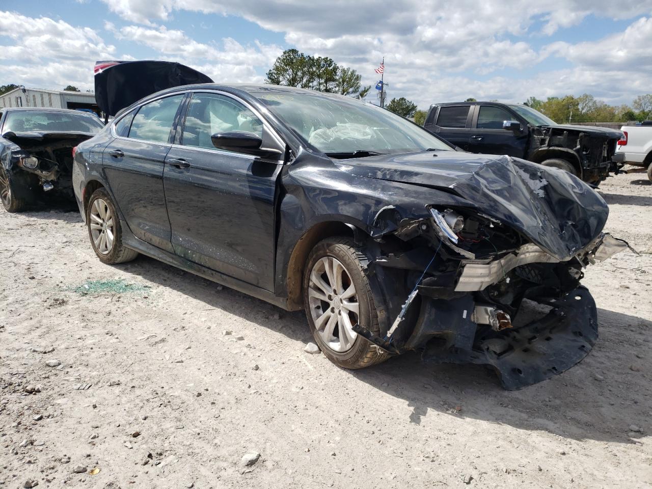 CHRYSLER 200 LIMITE 2015 with VIN 1C3CCCABXFN633420 - Photo from auction
