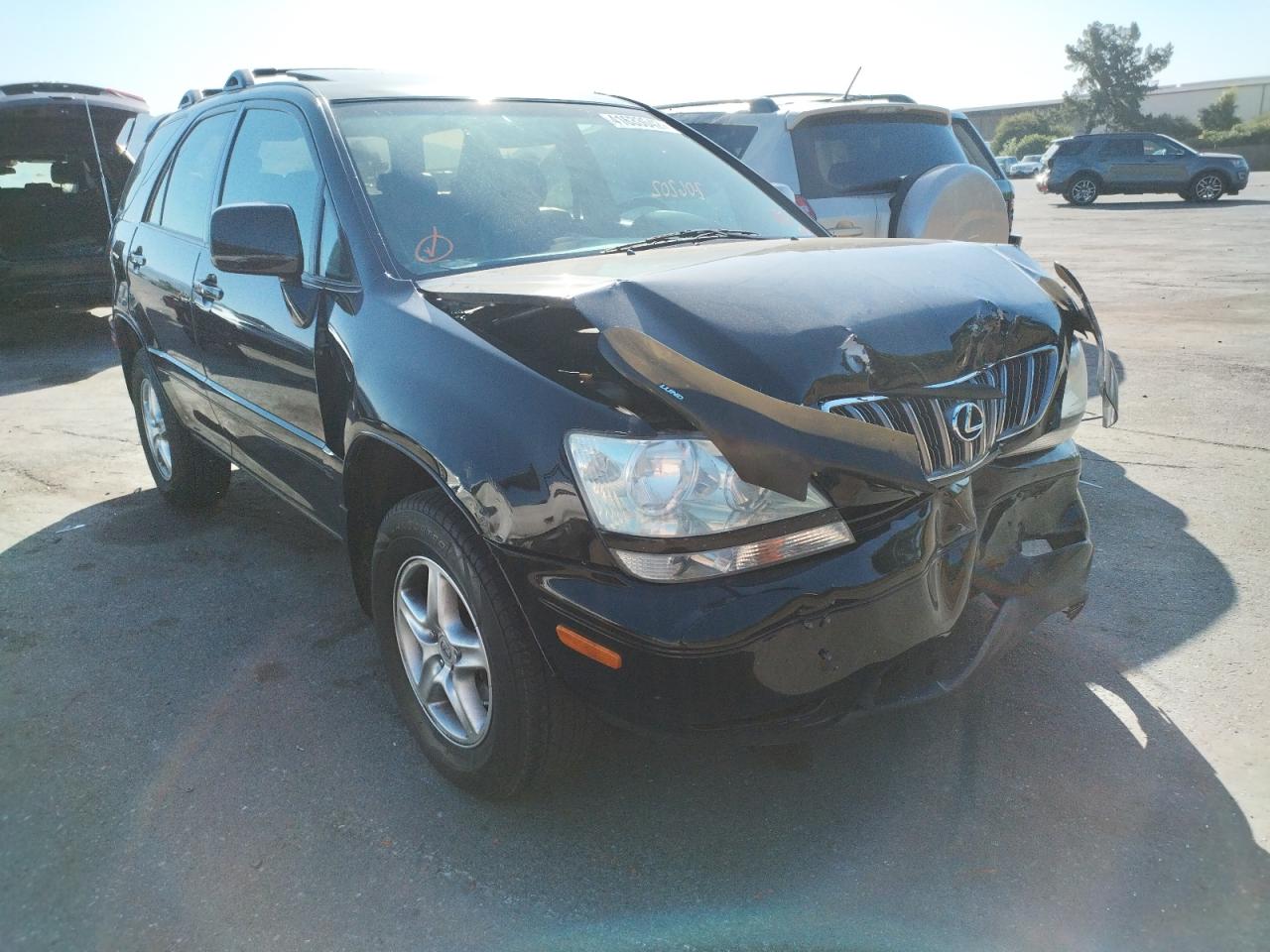 LEXUS RX 300 2001 with VIN JTJHF10U010203852 - Photo from auction