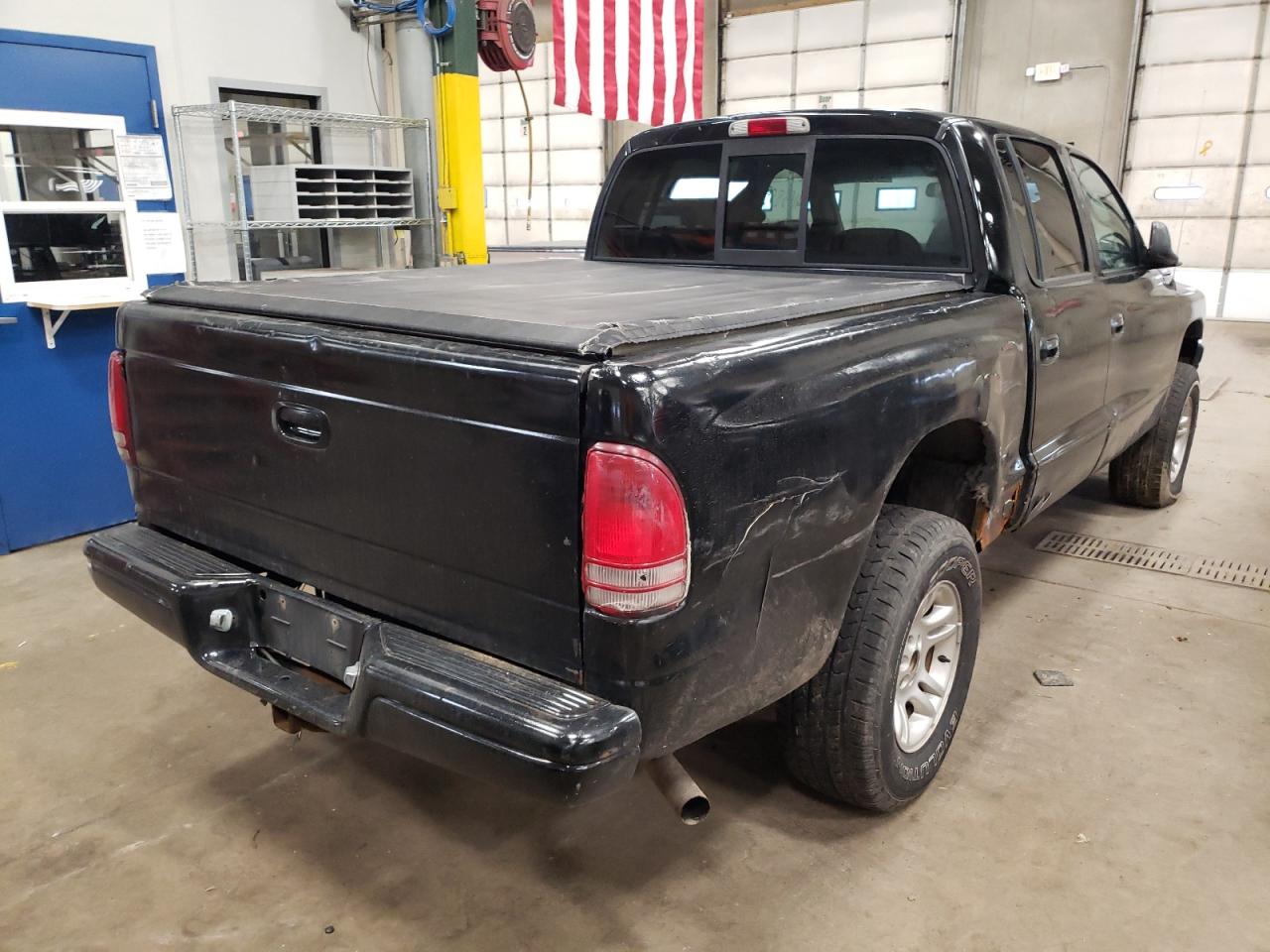 Photo 4 from auction – 2004 DODGE DAKOTA with VIN 1D7HG38N14S734095
