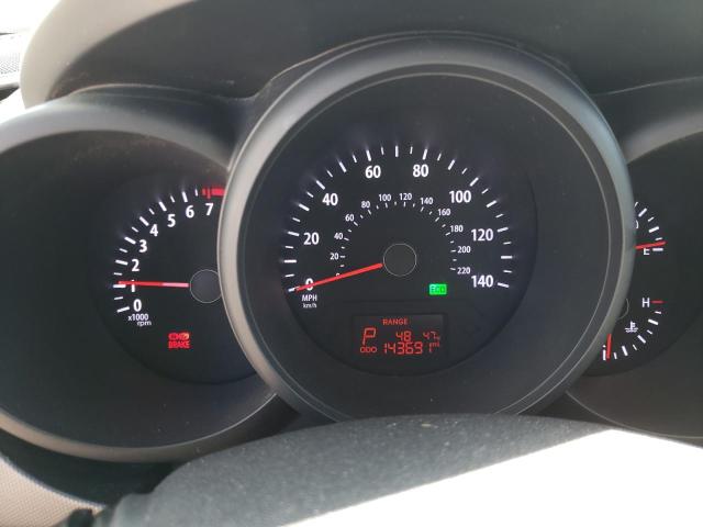 Photo 8 from auction – 2013 KIA SOUL with VIN KNDJT2A50D7614917