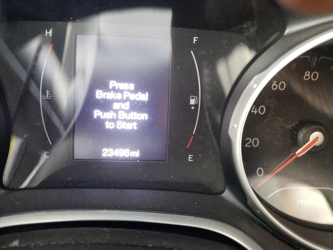 Photo 8 from auction – 2018 JEEP COMPASS LA with VIN 3C4NJDBB3JT142369