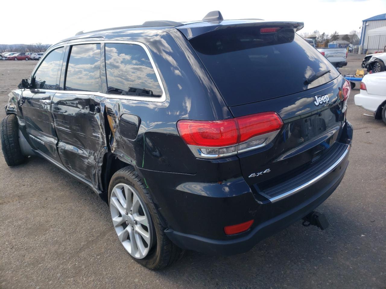 Photo 3 from auction – 2017 JEEP GRAND CHER with VIN 1C4RJFBG3HC633555