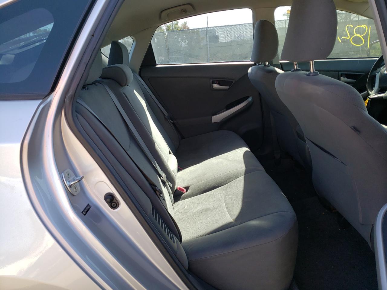 Photo 6 from auction – 2010 TOYOTA PRIUS with VIN JTDKN3DU3A0062423