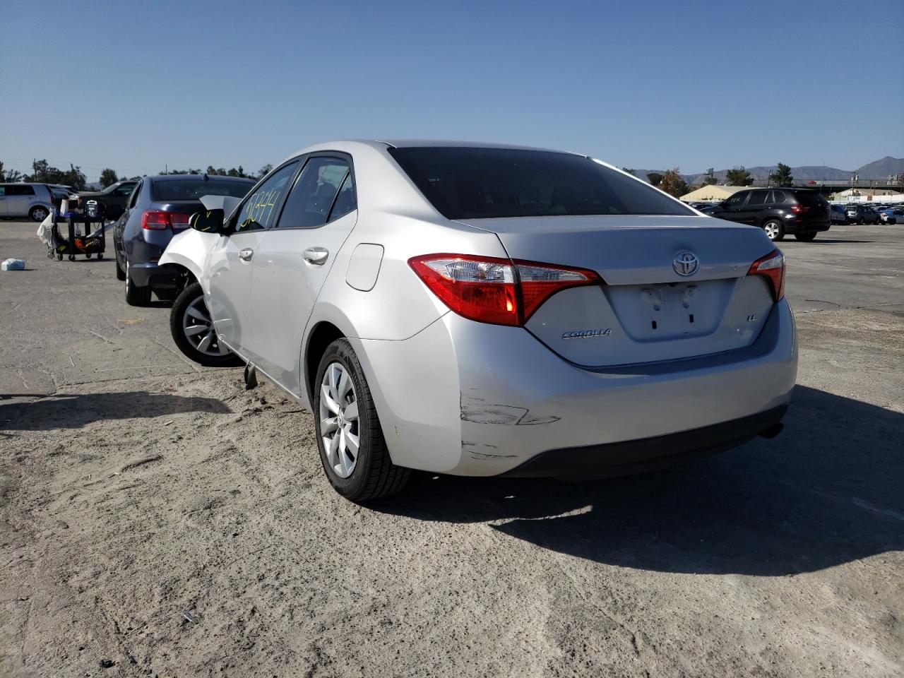 Photo 3 from auction – 2014 TOYOTA COROLLA L with VIN 5YFBURHE8EP060882