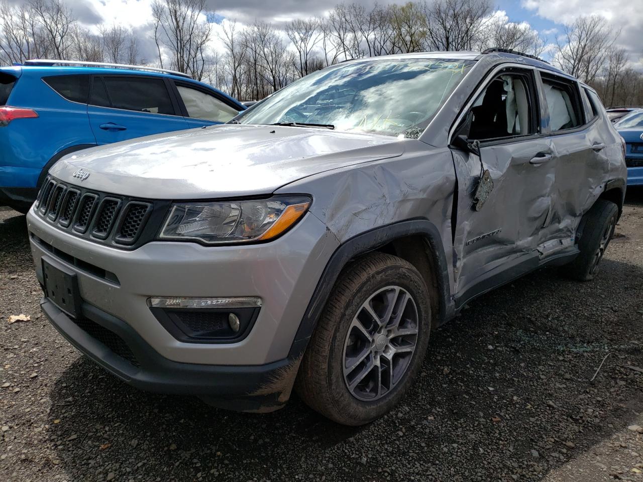 Photo 2 from auction – 2018 JEEP COMPASS LA with VIN 3C4NJDBB3JT167983