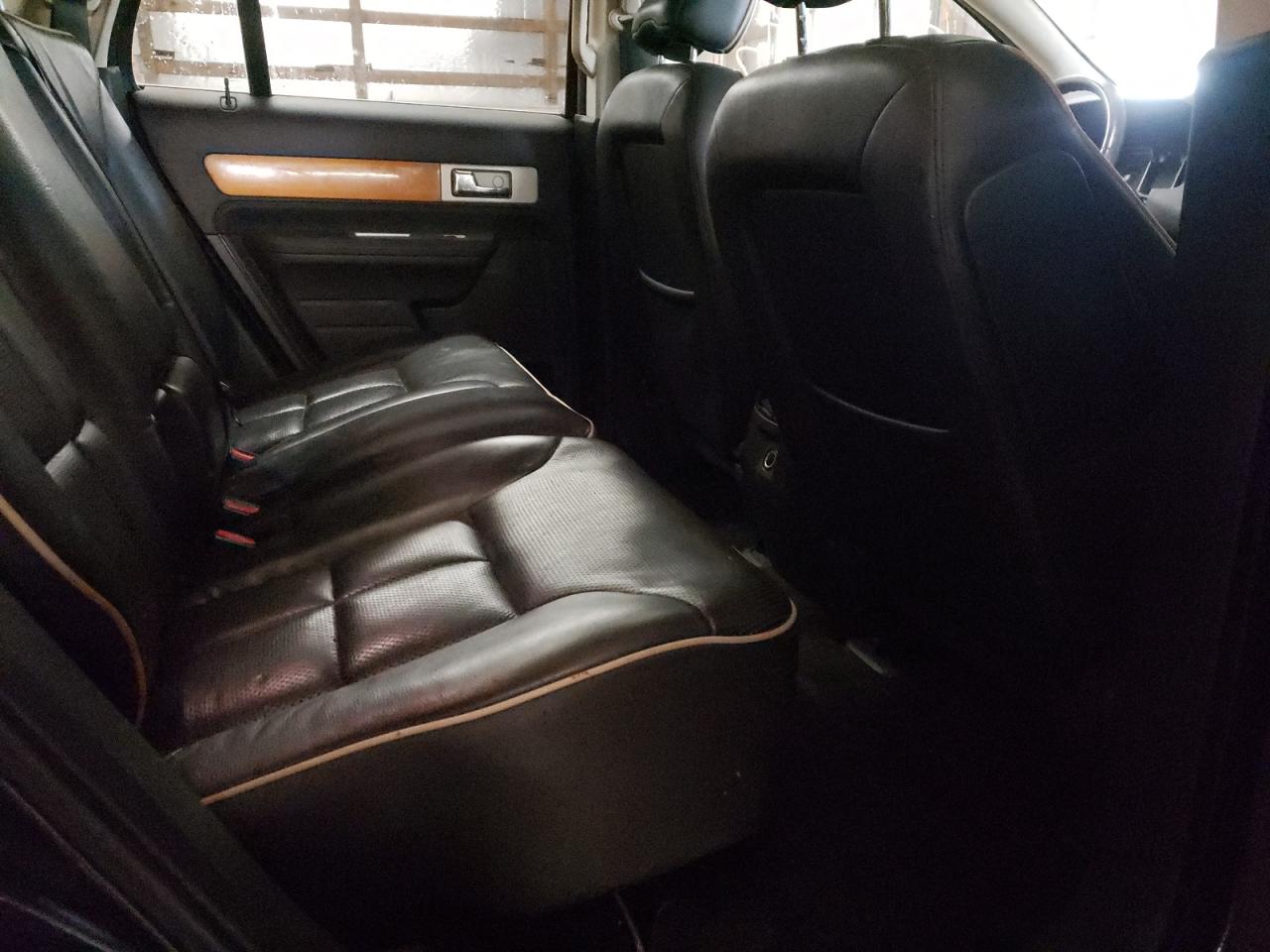Photo 6 from auction – 2008 LINCOLN MKX with VIN 2LMDU68C78BJ30259